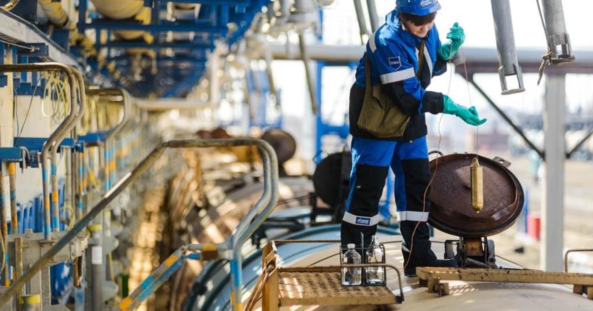 НОВЫЕ ПРОГРАММЫ ПРОФЕССИОНАЛЬНОЙ ПЕРЕПОДГОТОВКИ ДЛЯ СПЕЦИАЛИСТОВ ПО ПРИЕМУ, ХРАНЕНИЮ И ОТГРУЗКЕ НЕФТИ И НЕФТЕПРОДУКТОВ (14.08.2020)